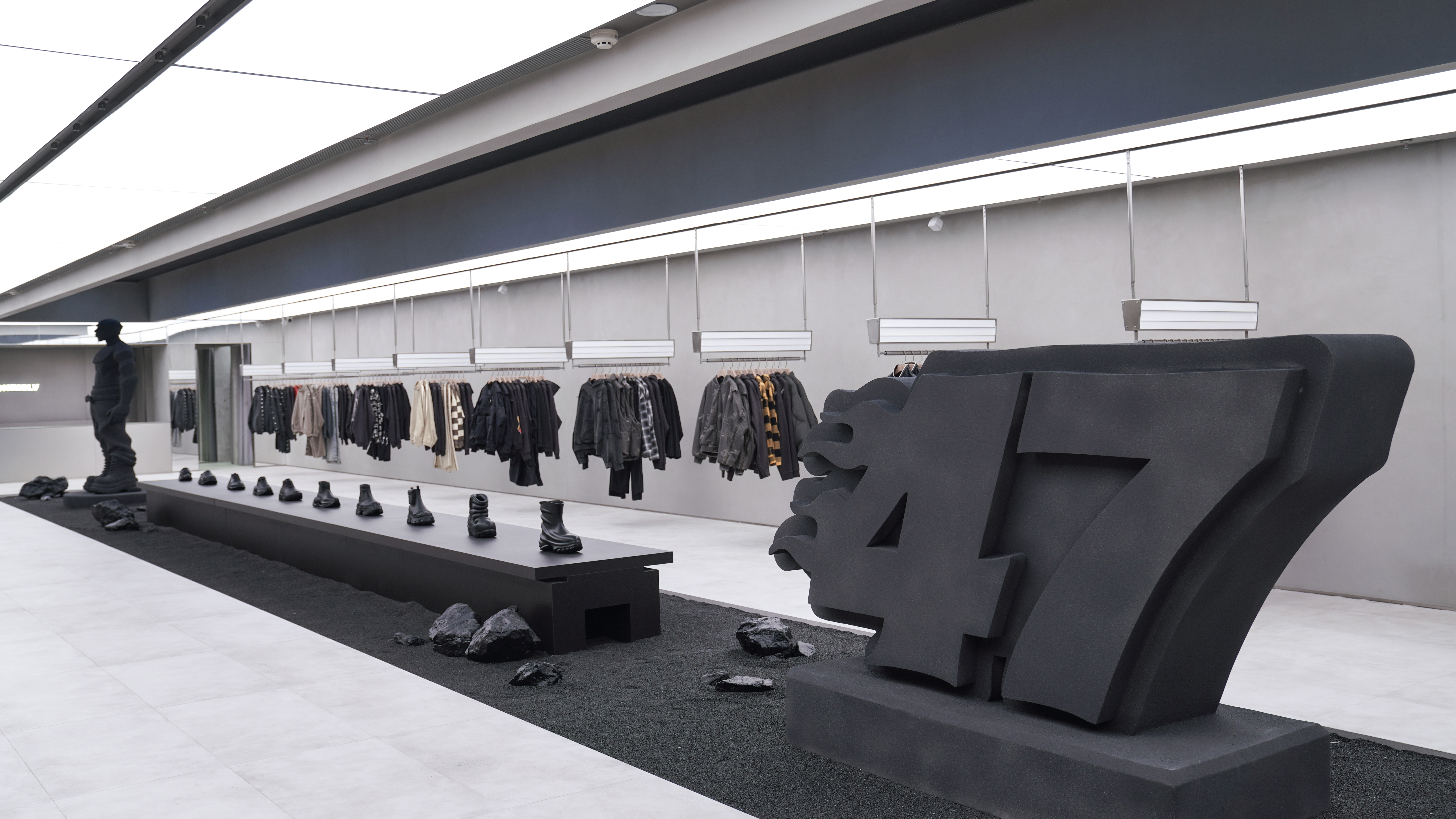 CHRISLV CONCEPT STORE